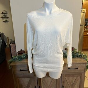 Like new paraphrase white off the shoulder long sleeve shirt